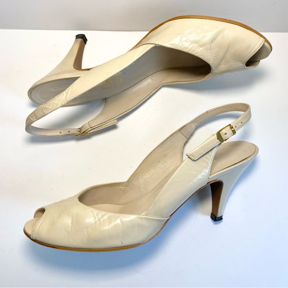 Pappagallo Shoes - Vintage‎ Pappagallo Nude/Cream Leather Sling-back High Heel Pumps Peep-toe 7 N